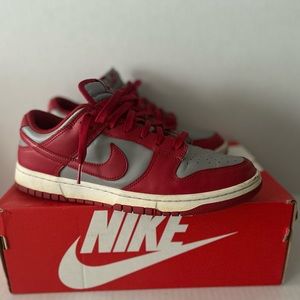 Nike Dunk Low Retro Unlv
